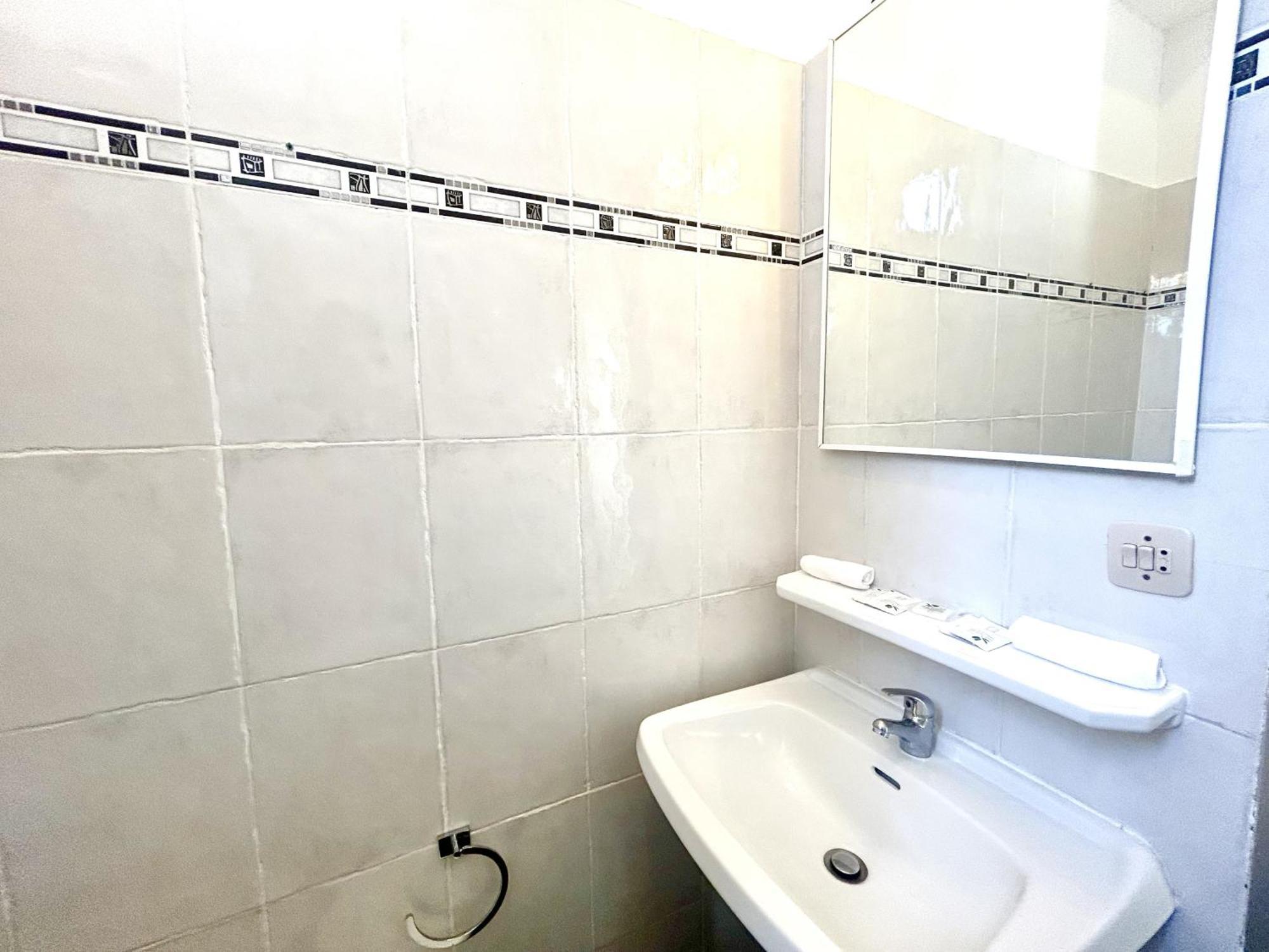 Aparthotel Riviera - Grimaldi Ac - Promenade Des Anglais - Balcon Victor Hugo 2 Ницца Экстерьер фото