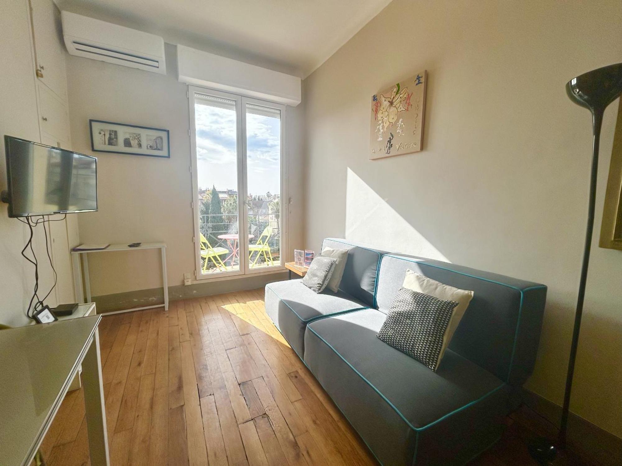 Aparthotel Riviera - Grimaldi Ac - Promenade Des Anglais - Balcon Victor Hugo 2 Ницца Экстерьер фото
